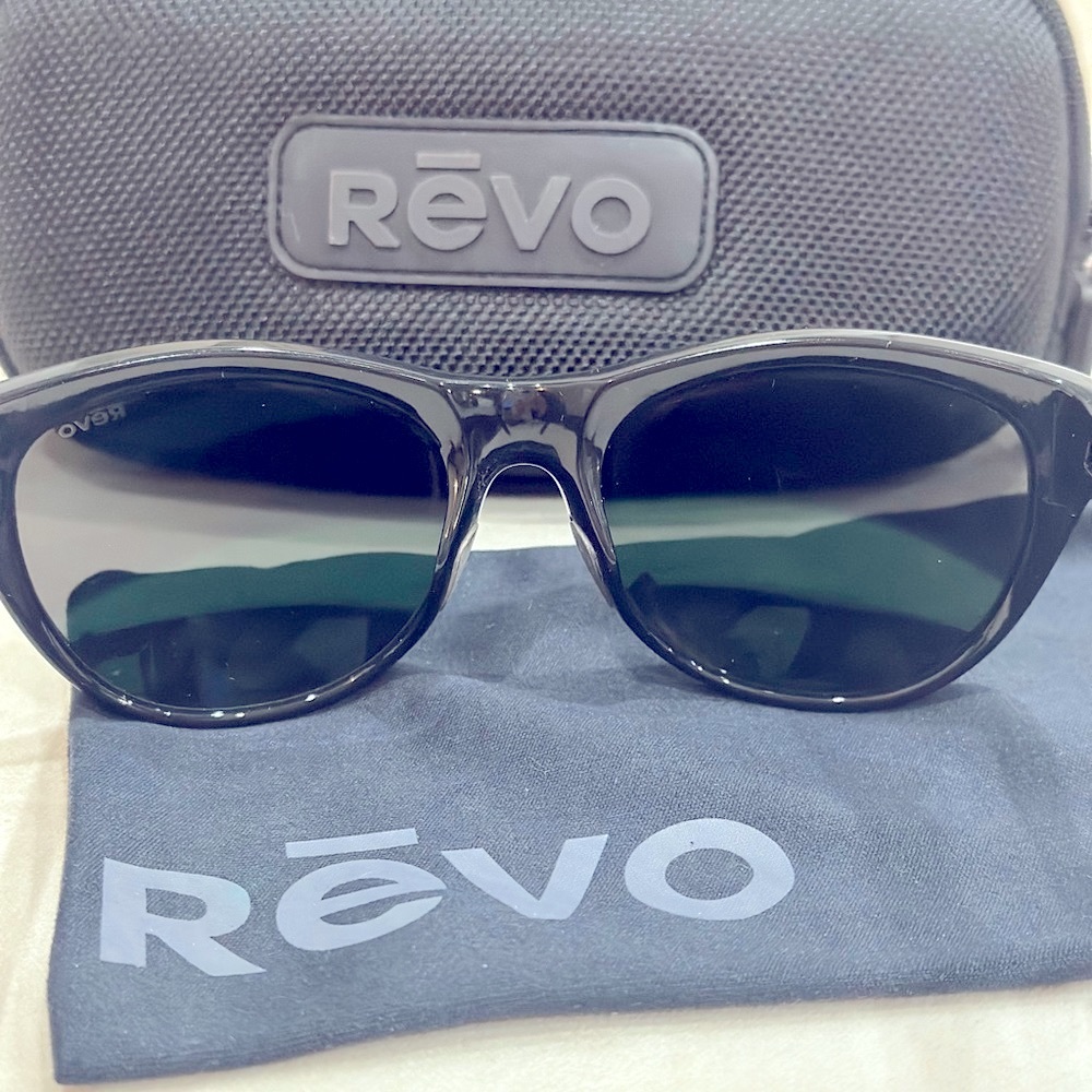 Revo REVO BARCLAY RE1037 01 BLACK POLARIZED AUTHENTIC SUNGLASSES 54-17 140